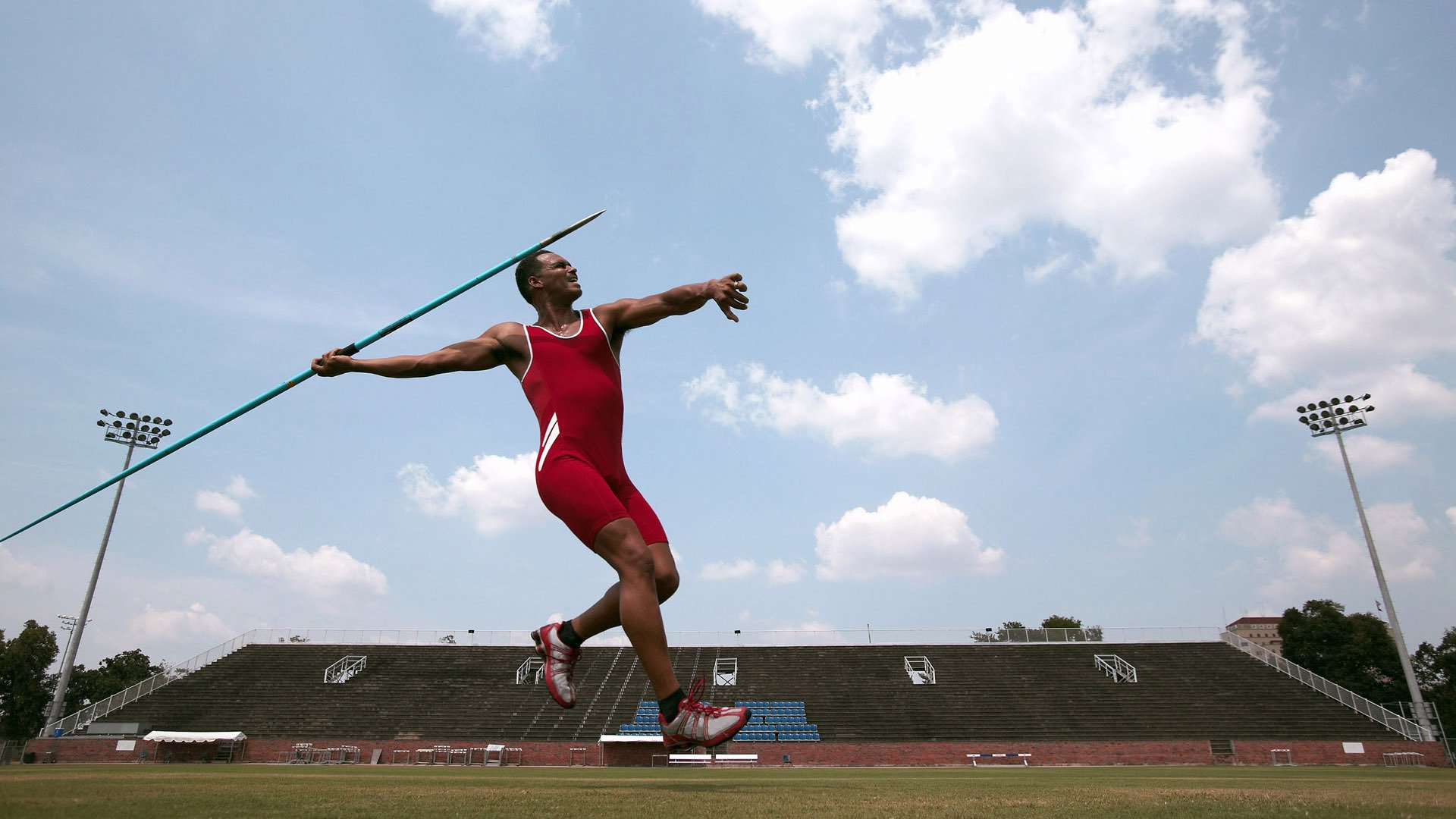 美国队赛后感谢团队协作与支持，美国参赛队